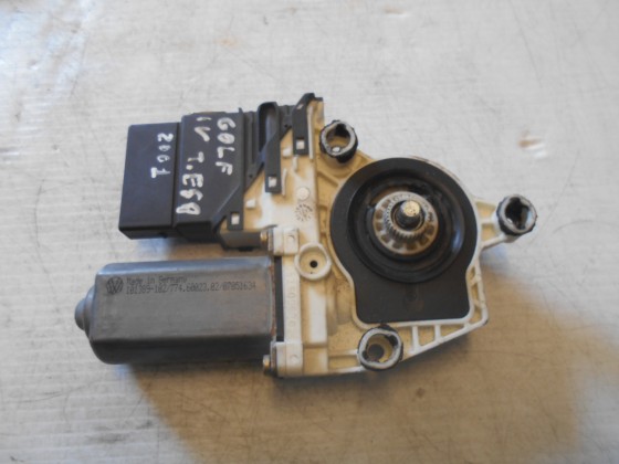 Motor Elevador Vidro Trz Esq VW Golf IV 2001 Mev139